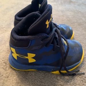 Kids Under Armour curry toddler shoes